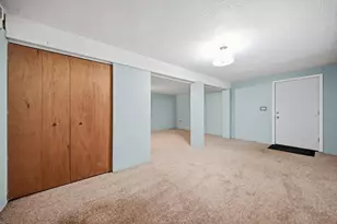101 Currier Dr, Manchester, NH 03104 - Photo 36