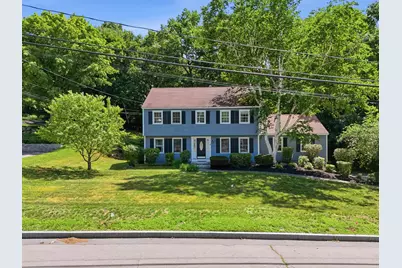 101 Currier Drive, Manchester, NH 03104 - Photo 1