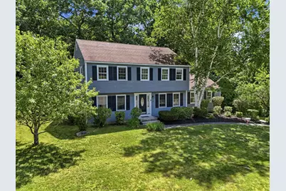 101 Currier Drive, Manchester, NH 03104 - Photo 2