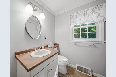 101 Currier Drive, Manchester, NH 03104 - Photo 24