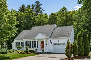 32 Peacock Brook Ln, Amherst, NH 03031 - Photo 1