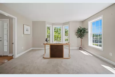 9 Hawk Drive, Salem, NH 03079 - Photo 32