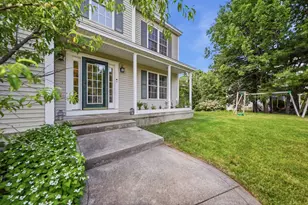 9 Hawk Dr, Salem, NH 03079 - Photo 4
