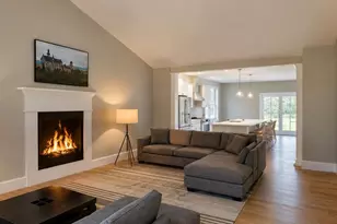 13 Farmhouse Ln, Canterbury, NH 03224 - Photo 4