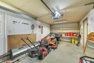 185 Summit St, Franklin, NH 03235 - Photo 34