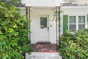 18 Warren Ave, Goffstown, NH 03045 - Photo 2