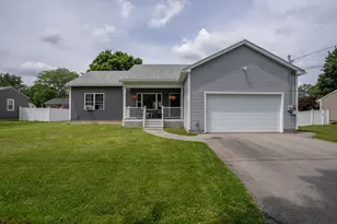 5 Nola Ave, Rochester, NH 03867 - Photo 2