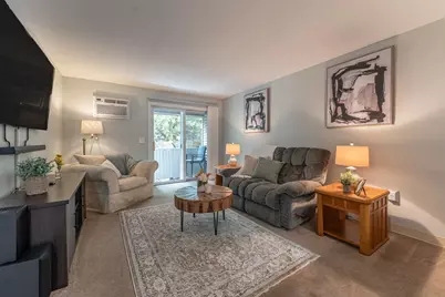 106 Eastern Avenue #204, Manchester, NH 03104 - Photo 2