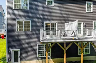 14 Porch Lgt Dr, Dover, NH 03820 - Photo 6