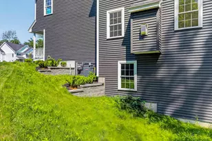 14 Porch Lgt Dr, Dover, NH 03820 - Photo 6
