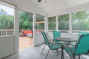 68 Benjamin St, Manchester, NH 03109 - Photo 30