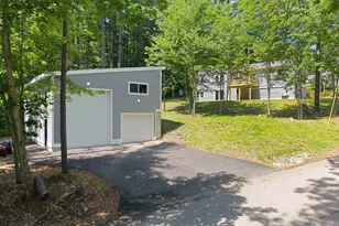 480 Woodlawn Ridge Rd, Pembroke, NH 03275 - Photo 2