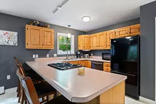 12 Dominic Dr, Barrington, NH 03825 - Photo 10