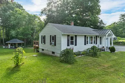 180 E Main Street, Hampstead, NH 03826 - Photo 2