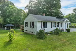180 E Main St, Hampstead, NH 03826 - Photo 2