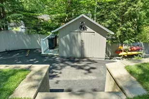 11 Farmington Rd, Alton, NH 03810 - Photo 16