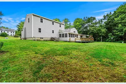 9 Kelley Road, Londonderry, NH 03053 - Photo 6