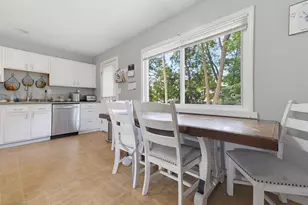 20 Kennedy Dr, Keene, NH 03431 - Photo 14
