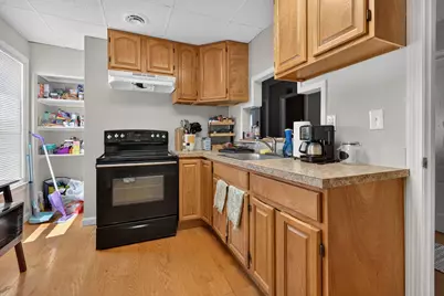 649 Second Street, Manchester, NH 03102 - Photo 30