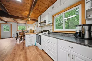 26 Bobolink Ln, Hillsboro, NH 03244 - Photo 2
