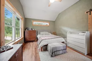 26 Bobolink Ln, Hillsboro, NH 03244 - Photo 10