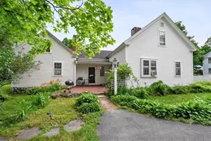 7 Bennington Rd, Hancock, NH 03449 - Photo 6
