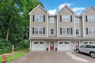 21 Townsend Dr, Dover, NH 03820 - Photo 1