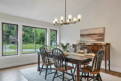 43 Redfield Circle, Derry, NH 03038 - Photo 6
