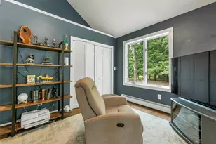 43 Redfield Cir, Derry, NH 03038 - Photo 24