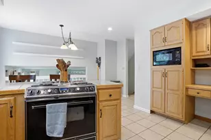 17 Tonga Dr, Bow, NH 03304 - Photo 14