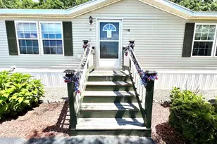 34 Constitution Way, Dover, NH 03820 - Photo 2