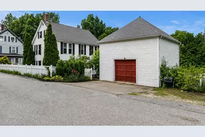 17 Cliff Street, Somersworth, NH 03878 - Photo 2