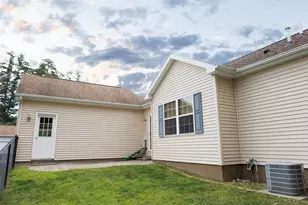 99 Sarasota Ln, Laconia, NH 03246 - Photo 32