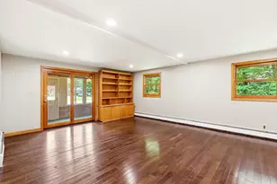 46 Linda Dr, Belmont, NH 03220 - Photo 8