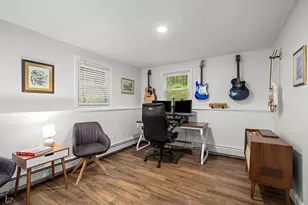 20 Hawkview Rd, Hudson, NH 03051 - Photo 28