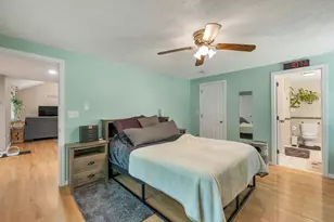 4 Glasgow Cir, Hudson, NH 03051 - Photo 16