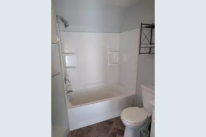 644 Pine Street, Manchester, NH 03104 - Photo 30