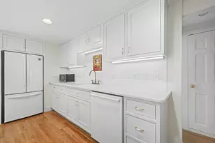 100 Page Rd, New London, NH 03257 - Photo 14