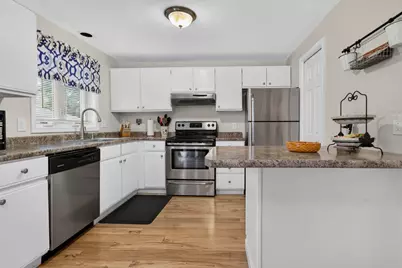 95 Harbor Avenue #5, Nashua, NH 03060 - Photo 6