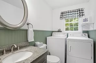 72 Old Farm Rd, Bedford, NH 03110 - Photo 18