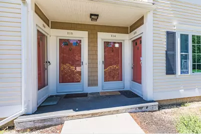 214 Springbrook Circle, Portsmouth, NH 03801 - Photo 4