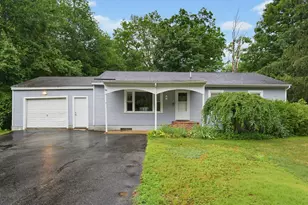 96 St Laurent St, Epping, NH 03042 - Photo 30