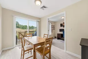 107 Franklin St Ext, Derry, NH 03038 - Photo 14
