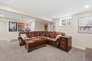 107 Franklin St Ext, Derry, NH 03038 - Photo 30