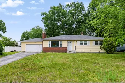 12 Wheaton Drive, Nashua, NH 03063 - Photo 2