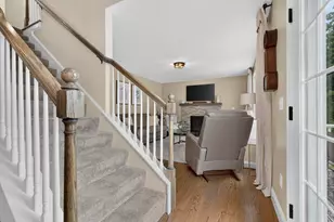 9A Mustang Dr, Litchfield, NH 03052 - Photo 8