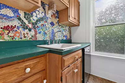 414 Walnut Street, Manchester, NH 03104 - Photo 52