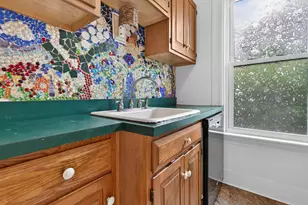 414 Walnut St, Manchester, NH 03104 - Photo 52