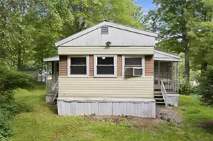 1 Hoover Cir, Loudon, NH 03307 - Photo 6