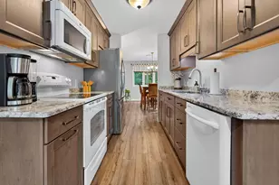 14 Heather Ct, Nashua, NH 03062 - Photo 16